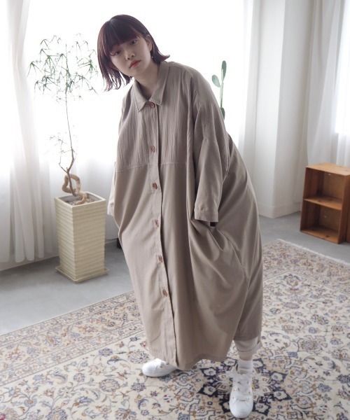 spoon store(スプーンストア)の「ガーゼ切り替えワンピース(ワンピース・レディース・オフホワイト/カーキ・フリー)」の15枚目の写真