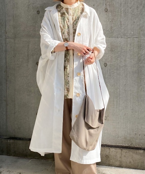 spoon store(スプーンストア)の「ガーゼ切り替えワンピース(ワンピース・レディース・オフホワイト/カーキ・フリー)」の6枚目の写真