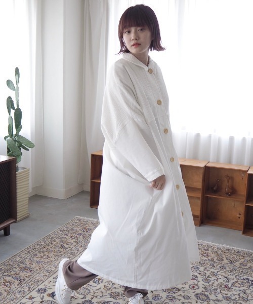 spoon store(スプーンストア)の「ガーゼ切り替えワンピース(ワンピース・レディース・オフホワイト/カーキ・フリー)」の7枚目の写真