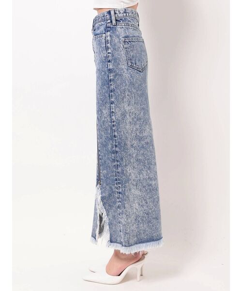 GYDA（ジェイダ）の「ハイウエスト ZIPスリット ケミカルデニムスカート（デニムスカート・レディース・ライトブルー/ブラック・SMALL/MEDIUM）」の14枚目の写真