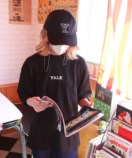 COURO（コウロ）の「YALE BlockY Logo S/S Tee ブロックYロゴ半袖Tシャツ（Tシャツ/カットソー・レディース・ホワイト/ブラック/ホワイト系/ブラック系・L/S/XL/M）」の4枚目の写真