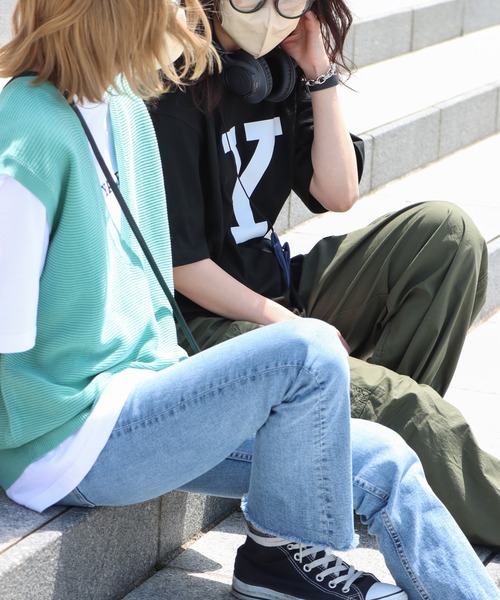 COURO（コウロ）の「YALE BlockY Logo S/S Tee ブロックYロゴ半袖Tシャツ（Tシャツ/カットソー・レディース・ホワイト/ブラック/ホワイト系/ブラック系・L/S/XL/M）」の6枚目の写真