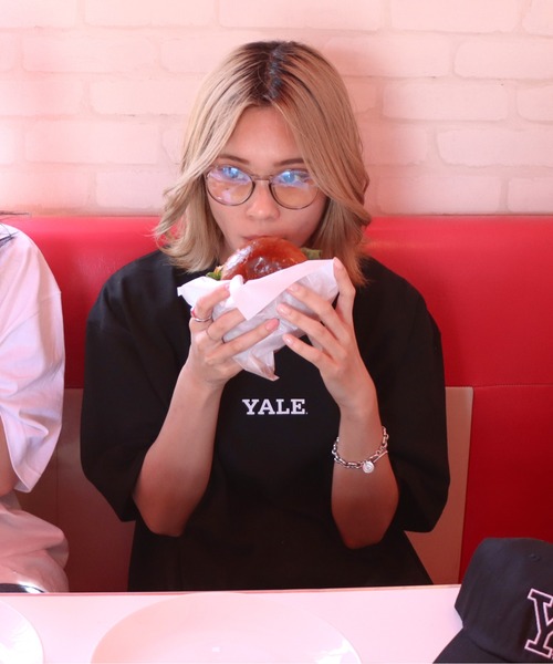 COURO（コウロ）の「YALE BlockY Logo S/S Tee ブロックYロゴ半袖Tシャツ（Tシャツ/カットソー・レディース・ホワイト/ブラック/ホワイト系/ブラック系・L/S/XL/M）」の8枚目の写真