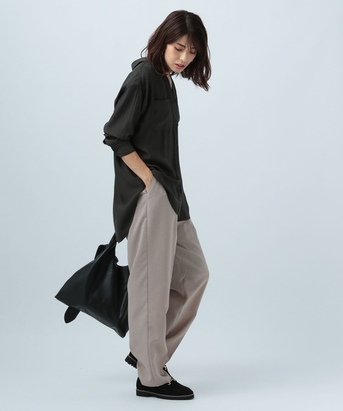 BAYFLOW(ベイフロー)の「ベーシックスキッパーシャツ(シャツ/ブラウス・レディース・ベージュ/レッド/アイボリー/チャコール・FREE)」の10枚目の写真