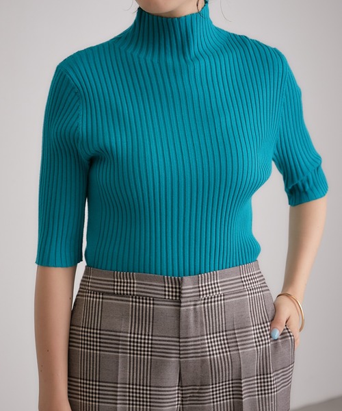 COLLAGE GALLARDAGALANTE（コラージュガリャルダガランテ）の「【OT】色違いで欲しい/ボトムを選ばない/ジャケットのインナーに/万能/リブ半袖プルオーバー/手洗い可（ニット/セーター・レディース・ホワイト/ブラック/グリーン/ピンク・FREE）」の13枚目の写真