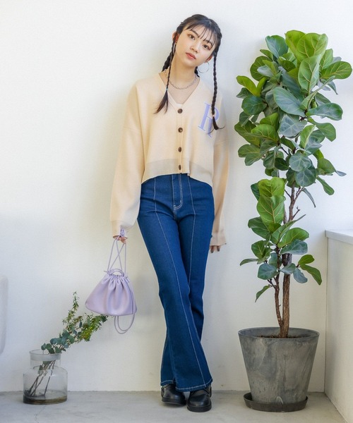 repipi armario（レピピ アルマリオ）の「ストレッチフレアデニム（デニムパンツ・キッズ・ネイビー/ブルー/ブラック・SMALL/MEDIUM/LARGE）」の18枚目の写真