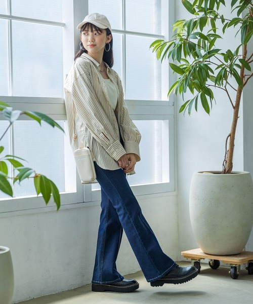repipi armario（レピピ アルマリオ）の「ストレッチフレアデニム（デニムパンツ・キッズ・ネイビー/ブルー/ブラック・SMALL/MEDIUM/LARGE）」の16枚目の写真