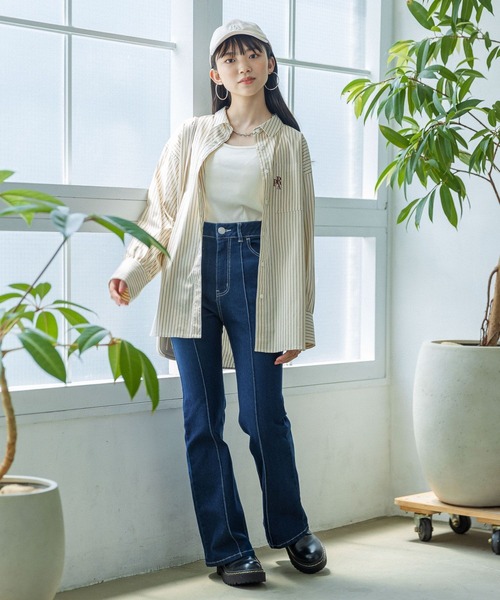 repipi armario（レピピ アルマリオ）の「ストレッチフレアデニム（デニムパンツ・キッズ・ネイビー/ブルー/ブラック・SMALL/MEDIUM/LARGE）」の15枚目の写真