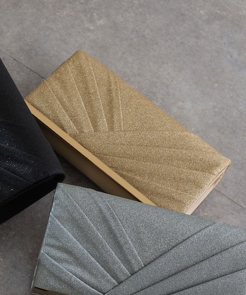 PourVous（プールヴー）の「カシュクールラメバッグ 結婚式 同窓会 オケージョン 二次会（クラッチバッグ・レディース・ブラック/シルバー/ゴールド・FREE）」の3枚目の写真