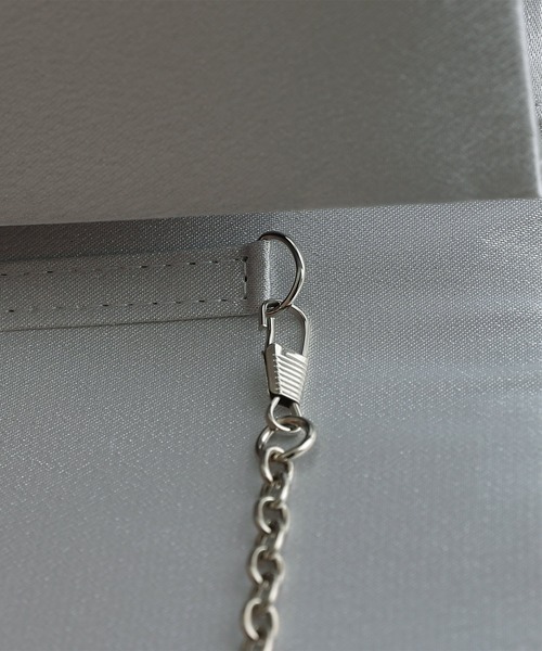 PourVous（プールヴー）の「カシュクールラメバッグ 結婚式 同窓会 オケージョン 二次会（クラッチバッグ・レディース・ブラック/シルバー/ゴールド・FREE）」の4枚目の写真