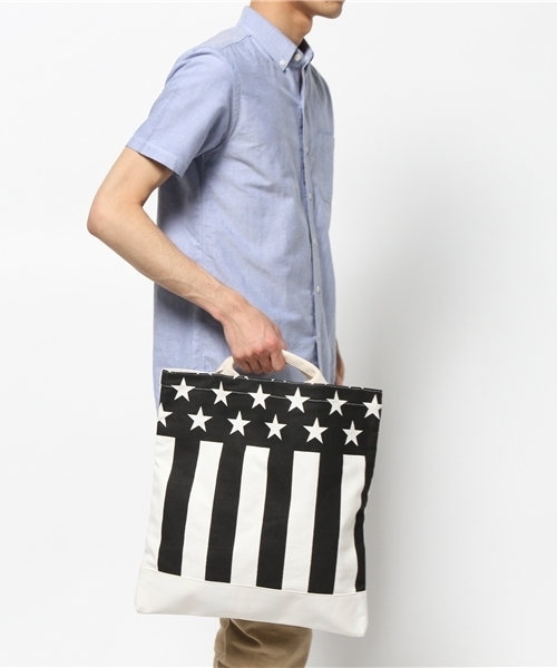 WEGO(ウィゴー)の「WEGO/USフラッグクラッチバッグ(クラッチバッグ・メンズ・ブラック・FREE)」の8枚目の写真