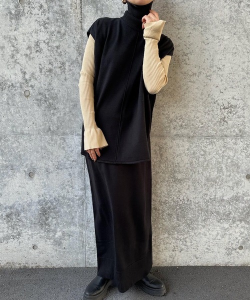 select MOCA by son（セレクトモカバイソン）の「裾リブニットタイト