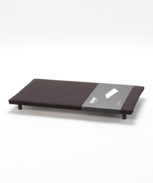 TIMELESS COMFORT（タイムレスコンフォート）の「tower（タワー）卓上脚付き 平型アイロン台（ランドリーグッズ・レディース・ブラック/ホワイト・ONE SIZE）」の15枚目の写真