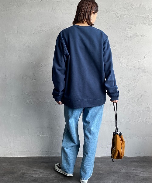 CHUMS（チャムス）の「[CHUMS/チャムス] ロゴプリント クルーネックスウェット（スウェット・レディース・ネイビー/ナチュラル/グレー・XL/L/M）」の22枚目の写真