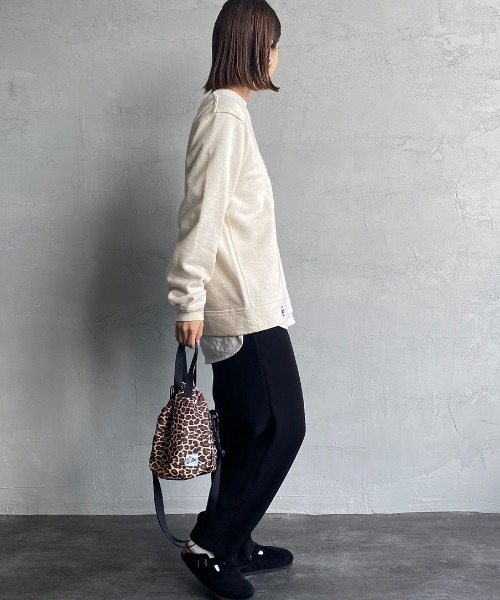 CHUMS（チャムス）の「[CHUMS/チャムス] ロゴプリント クルーネックスウェット（スウェット・レディース・ネイビー/ナチュラル/グレー・XL/L/M）」の20枚目の写真