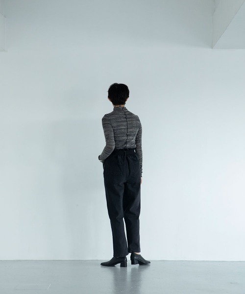 marjour(マージュール)の「ROUND SLIT PUMPS(パンプス・レディース・ブラック・LL/S/M/L)」の4枚目の写真