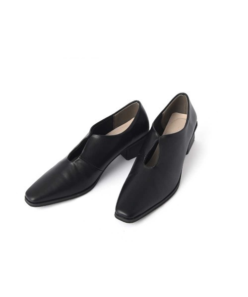 marjour(マージュール)の「ROUND SLIT PUMPS(パンプス・レディース・ブラック・LL/S/M/L)」の3枚目の写真