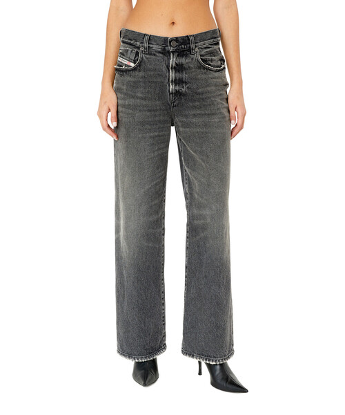 DIESEL（ディーゼル）の「SS23 レディース デニム フレアレッグ ブーツカット ブラック（デニムパンツ・レディース・ブラック・25inch/29inch/27inch/28inch/30inch/26inch/23inch/24inch）」の4枚目の写真