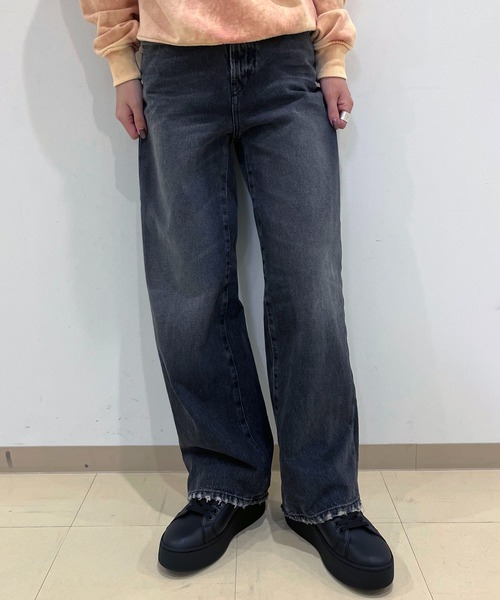 DIESEL（ディーゼル）の「SS23 レディース デニム フレアレッグ ブーツカット ブラック（デニムパンツ・レディース・ブラック・25inch/29inch/27inch/28inch/30inch/26inch/23inch/24inch）」の7枚目の写真