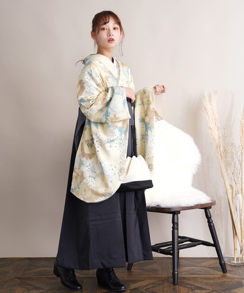 新品【フラワー総柄】utatane ウタタネ 二尺袖着物 袴 Mサイズ 袴 レンタル 卒業式 二尺袖着物 17点セット utatane 袴セット 大学生