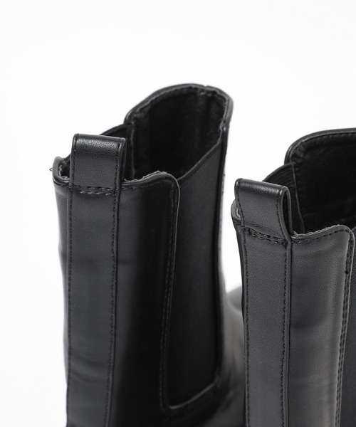 Andemiu（アンデミュウ）の「【軽量＆伸縮素材】ストレッチスニーカーブーツ185104（スニーカー・レディース・オフホワイト/ブラック・MEDIUM/LARGE）」の16枚目の写真