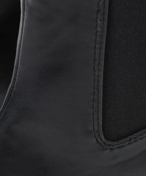 Andemiu（アンデミュウ）の「【軽量＆伸縮素材】ストレッチスニーカーブーツ185104（スニーカー・レディース・オフホワイト/ブラック・MEDIUM/LARGE）」の18枚目の写真