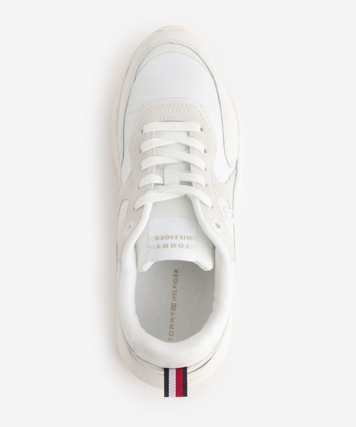 TOMMY HILFIGER(トミーヒルフィガー)の「チャンキーランナースニーカー(スニーカー・レディース・ホワイト・23cm/23.5cm/24cm)」の4枚目の写真