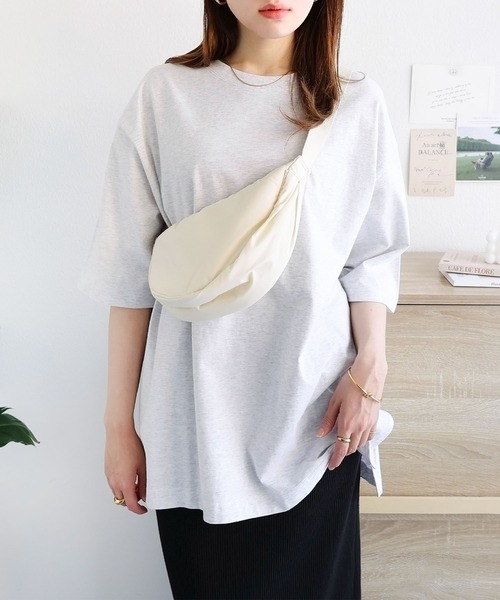 andme(アンドミー)の「コットンオーバーサイズ半袖Tシャツ(Tシャツ/カットソー・レディース・オフホワイト/チャコールグレー/ブラック/ベージュ/オートミール/ブルー系その他・M)」の19枚目の写真