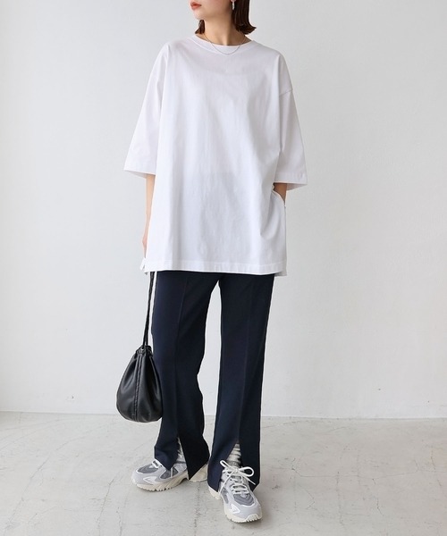 andme(アンドミー)の「コットンオーバーサイズ半袖Tシャツ(Tシャツ/カットソー・レディース・オフホワイト/チャコールグレー/ブラック/ベージュ/オートミール/ブルー系その他・M)」の8枚目の写真