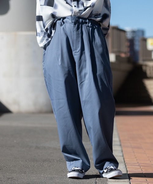 JOHN'S CLOSET(ジョンズクローゼット)の「【i】ワイドテーパードパンツ(その他パンツ・メンズ・モカ/ブラック/グリーン/カーキ/サックスブルー/ベージュ・LARGE/MEDIUM/X-LARGE)」の12枚目の写真