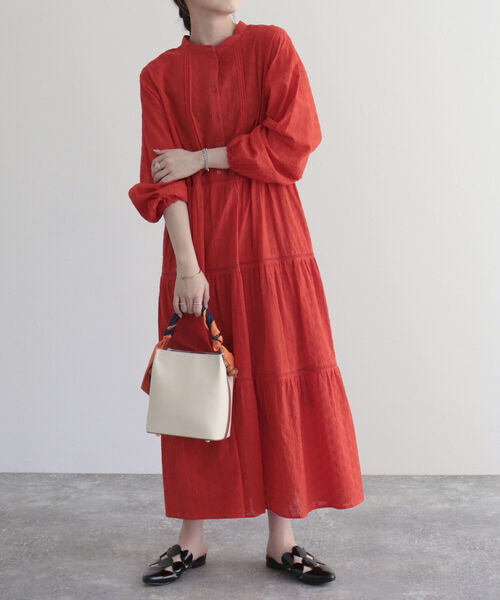 fredy emue（フレディエミュ）の「【fredy emue/フレディエミュ】コットンレースティアードワンピース（ワンピース・レディース・ブラック/レッド/オフホワイト・38）」の3枚目の写真