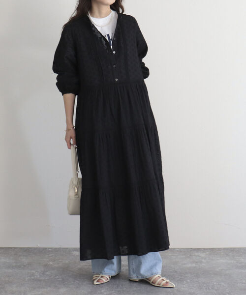 fredy emue（フレディエミュ）の「【fredy emue/フレディエミュ】コットンレースティアードワンピース（ワンピース・レディース・ブラック/レッド/オフホワイト・38）」の2枚目の写真