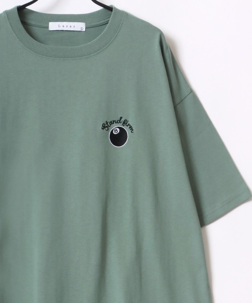 Lazar（ラザル）の「Lazar 別注 Ball ＆ Dice Tee/オーバーサイズ 8ボール ワンポイント刺繍 バックプリント 半袖Tシャツ/レディース メンズ（Tシャツ/カットソー・メンズ・ホワイト/ブラック/グリーン/ネイビー/ホワイト系その他/ブラック系その他/ホワイト系その他2/ホワイト系その他3/グリーン系その他/ブルー系その他/ブラック系その他4/ホワイト系その他5/ホワイト系その他6/ブラック系その他2/ブルー系その他2/ホワイト系その他4/ブラック系その他3・M/L/LL）」の21枚目の写真