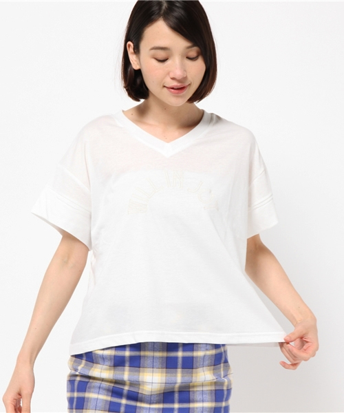 Kastane（カスタネ）の「【Kastane】Vネックロゴ刺繍T（Tシャツ/カットソー・レディース・ピンク/サックスブルー/オフホワイト/グレー・FREE）」の2枚目の写真