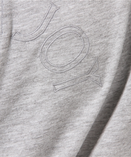 Kastane（カスタネ）の「【Kastane】Vネックロゴ刺繍T（Tシャツ/カットソー・レディース・ピンク/サックスブルー/オフホワイト/グレー・FREE）」の14枚目の写真