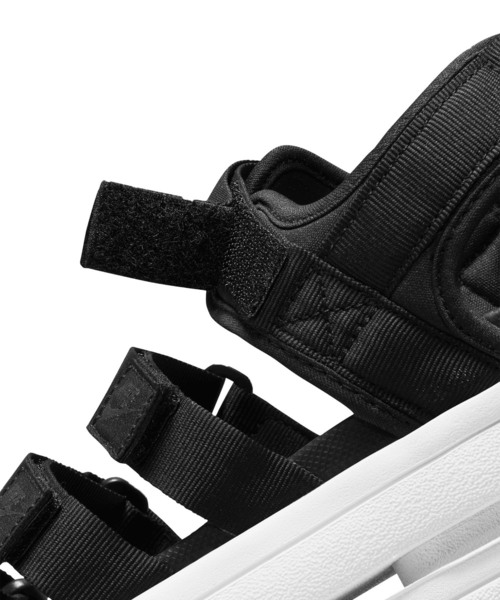 NIKE（ナイキ）の「【NIKE】ナイキ アイコン クラシック ウィメンズ サンダル（サンダル・レディース・ブラック/ホワイト/ベージュ・24/22/23/25）」の11枚目の写真