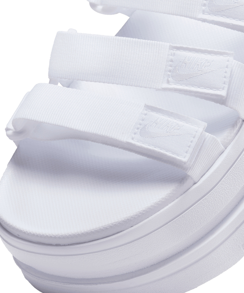 NIKE（ナイキ）の「【NIKE】ナイキ アイコン クラシック ウィメンズ サンダル（サンダル・レディース・ブラック/ホワイト/ベージュ・24/22/23/25）」の20枚目の写真