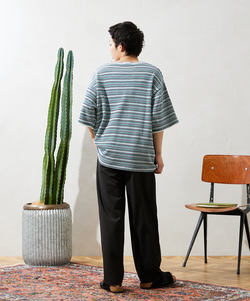 JOURNAL STANDARD relume(ジャーナルスタンダード レリューム)の「CALIFORNIA ジャガードボーダーTシャツ(Tシャツ/カットソー・メンズ・ホワイト/ブラウン/ボルドー・MEDIUM/LARGE)」の5枚目の写真