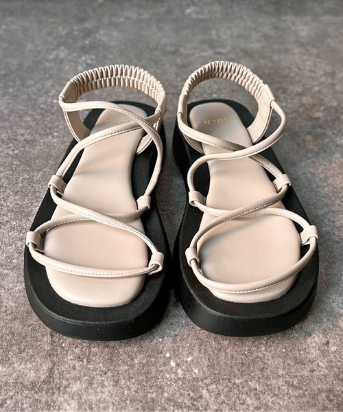 CPCM（シーピーシーエム）の「ロープベルトサンダル（サンダル・レディース・ピンク/アイボリー/ブラック・LARGE/MEDIUM/SMALL）」の6枚目の写真