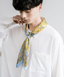 Rocky Monroe（ロッキーモンロー）の「新色追加 スカーフリング付き 大判サイズ総柄スカーフ（バンダナ/スカーフ）」