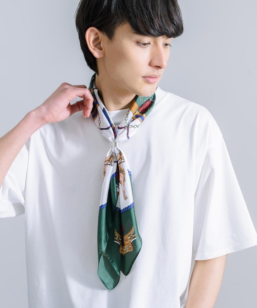 Rocky Monroe(ロッキーモンロー)の「新色追加 スカーフリング付き 大判サイズ総柄スカーフ(バンダナ/スカーフ・メンズ・ダークグリーン/ブラック/レッド系/ホワイト/レッド/ダークネイビー/ネイビー/イエロー/ブラック系/ダークブルー/ベージュ/グレー/パープル/グリーン/ブルー/ブルー系その他/ブラック系1/グリーン系/ネイビー系/ブルー系/ネイビー系1/オレンジ系/ライトグレー/ブラウン/ブラック系3/ブルー系3/ミント/イエロー系/オレンジ/ブルー系1/オレンジ系1/ベビーピンク/ホワイト系/グレイッシュベージュ/レッド系1/ブラウン系/ホワイト系1/グリーン系1/ネイビー系2/ブラック系2/ブルー系2・FREE)」の15枚目の写真