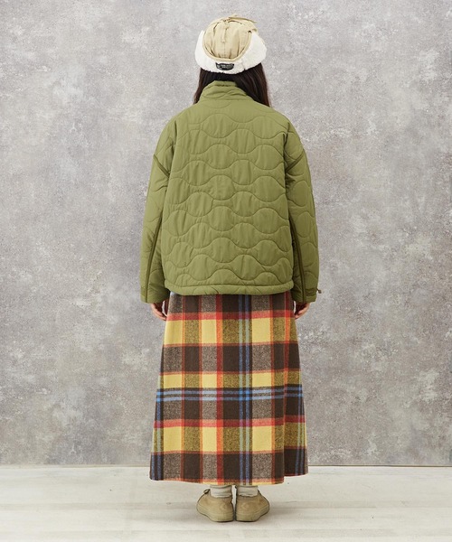 CUBE SUGAR（キューブシュガー）の「リップストップキルティングハイネックブルゾン（ブルゾン・レディース・グレイッシュベージュ/カーキ/ネイビー・M）」の7枚目の写真