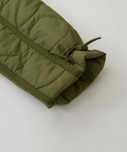 CUBE SUGAR（キューブシュガー）の「リップストップキルティングハイネックブルゾン（ブルゾン・レディース・グレイッシュベージュ/カーキ/ネイビー・M）」の20枚目の写真