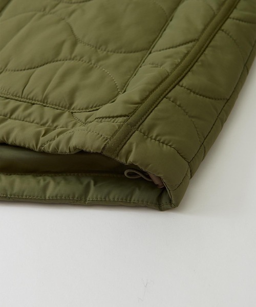 CUBE SUGAR（キューブシュガー）の「リップストップキルティングハイネックブルゾン（ブルゾン・レディース・グレイッシュベージュ/カーキ/ネイビー・M）」の21枚目の写真