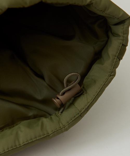 CUBE SUGAR（キューブシュガー）の「リップストップキルティングハイネックブルゾン（ブルゾン・レディース・グレイッシュベージュ/カーキ/ネイビー・M）」の22枚目の写真