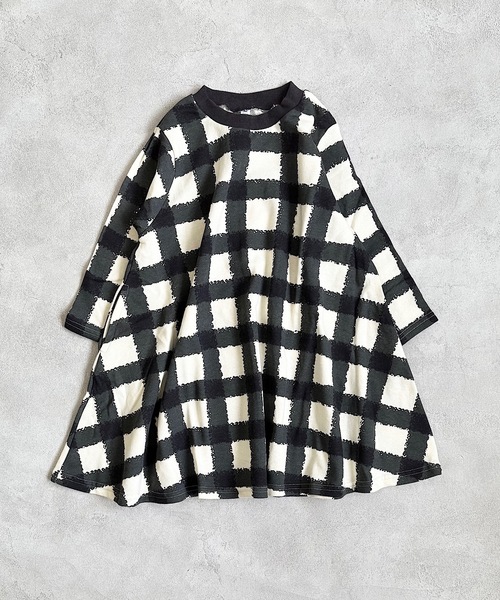 HOGAN RANCH WEAR(ホーガンランチウエア)の「キャンディーペーパーナガソデワンピース(80~140cm)(ワンピース・キッズ・レッド/ブルー/イエロー/ピンク/ブラック/オフホワイト・130/95/90/140/120/110/80/100)」の13枚目の写真