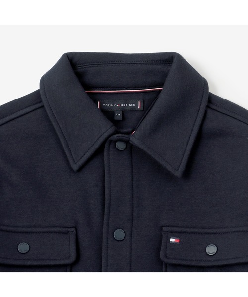 TOMMY HILFIGER(トミーヒルフィガー)の「BOYS ポーラーフリースオーバーシャツ(その他アウター・キッズ・ネイビー・100cm/120cm/90cm/110cm/80cm/150cm/X-LARGE/LARGE)」の6枚目の写真