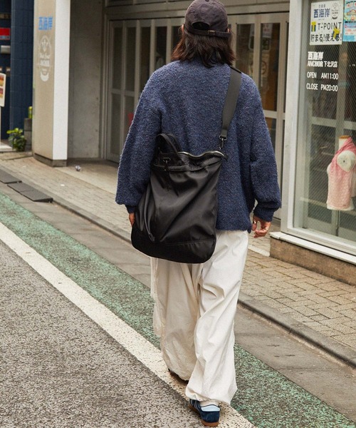 MONO-MART(モノマート)の「【retock's】ループヤーン ビッグシルエットモックネックニット(ニット/セーター・レディース・ブラック/アイボリー/グレイッシュベージュ/オリーブ/ワイン/ブルー/ブラウン/チャコール/ネイビー・M/L)」の15枚目の写真
