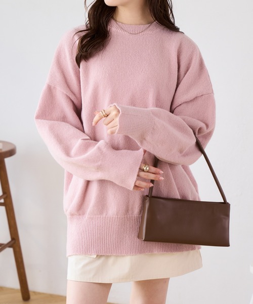 Ada.（エイダ）の「【ふんわりシルエットがかわいい】オーバーサイズ　チュニックニット（ニット/セーター・レディース・ライトブルー/アイボリー/ピンク/チャコール・FREE）」の4枚目の写真