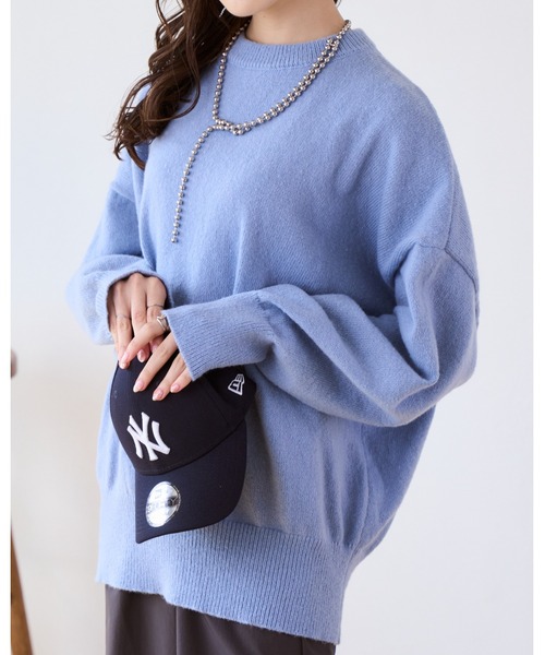 Ada.（エイダ）の「【ふんわりシルエットがかわいい】オーバーサイズ　チュニックニット（ニット/セーター・レディース・ライトブルー/アイボリー/ピンク/チャコール・FREE）」の7枚目の写真